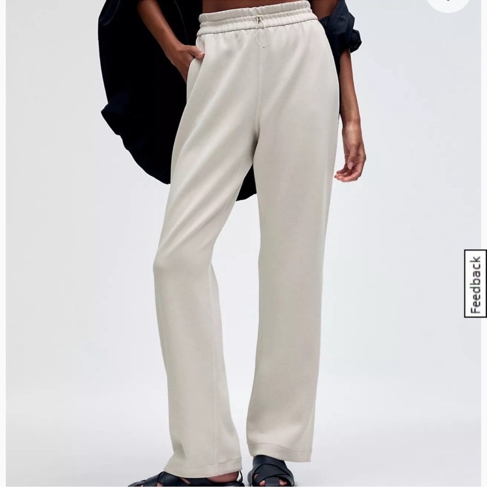 Lululemon Softstreme High-Rise Pant